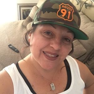 Meet your Posher, Leticia